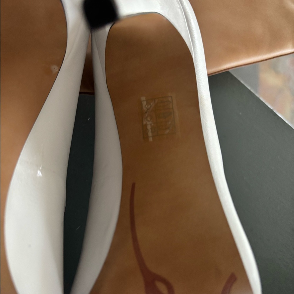 Chic White Karl Lagerfeld Heels with Studded Detail no missing gems- NWT - Picture 7 of 9